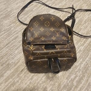 Spring palm mini bag.